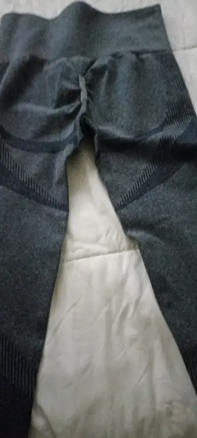 Pantalones deportivos grises para mujer - miniatura 2