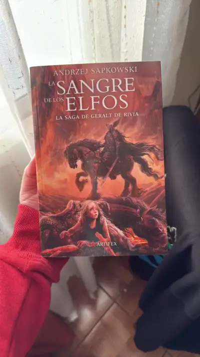 'La Sangre de los Elfos' de Andrzej Sapkowski - miniatura 1