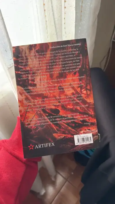 'La Sangre de los Elfos' de Andrzej Sapkowski - miniatura 2