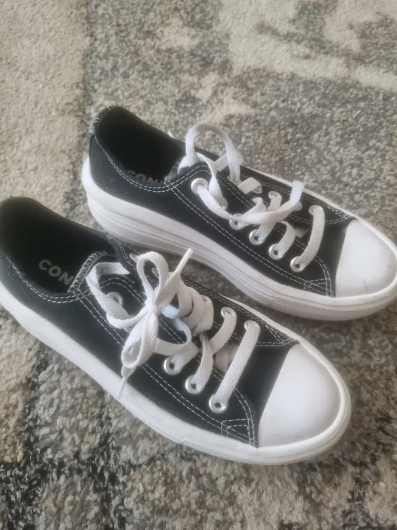 Zapatillas negras Converse clásicas unisex - 2