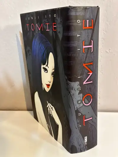 Manga Tomie completo de Junji Ito en español. - miniatura 1
