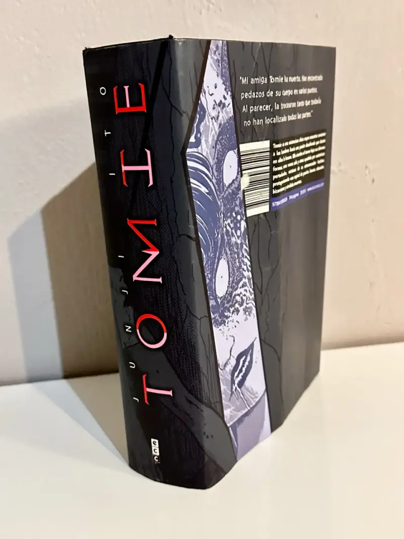 Manga Tomie completo de Junji Ito en español. - 2