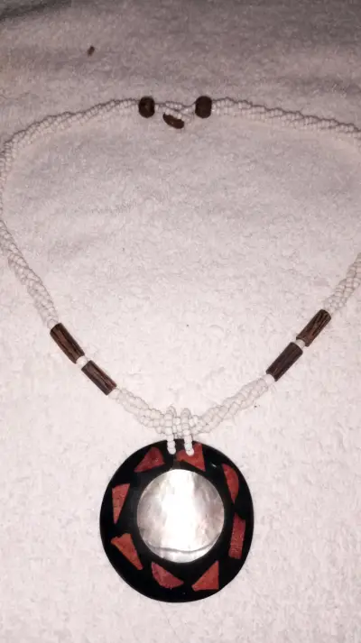 Par de collares artesanales - miniatura 3