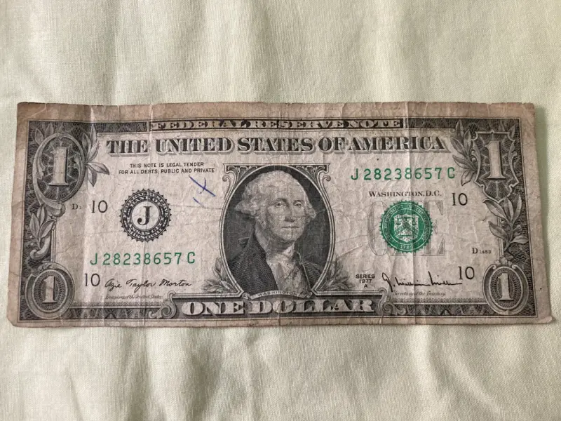 Billete Antiguo 1 Dólar Serie 1977 A - 2