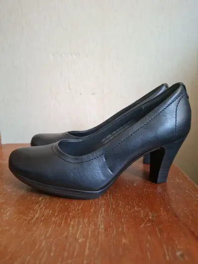 Zapatos taco cuero T36 - miniatura 1