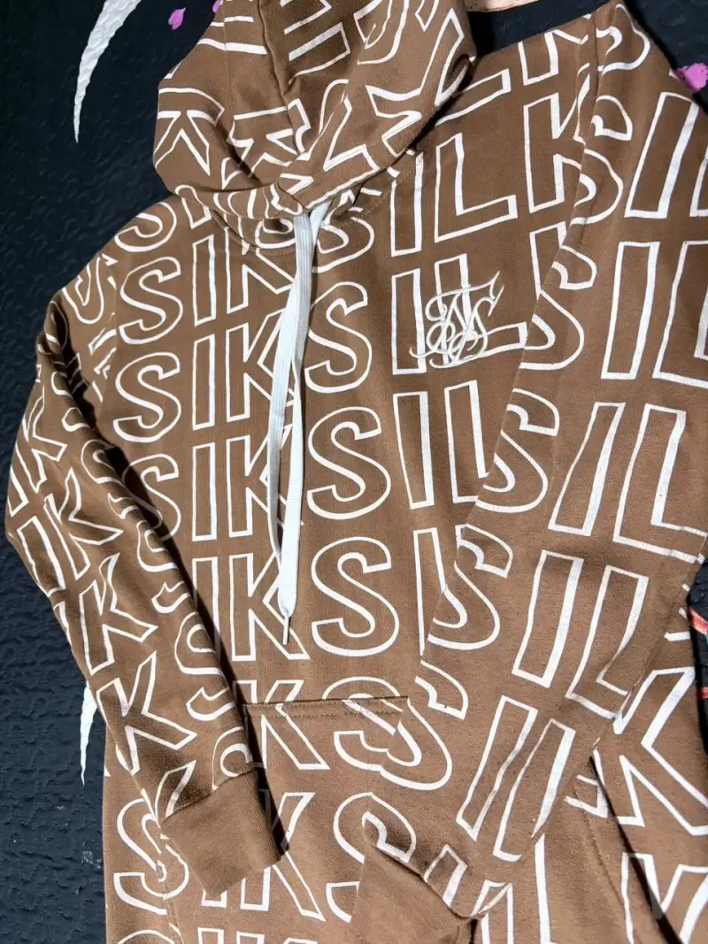 Polerón con capucha marrón SikSilk estampado - 3