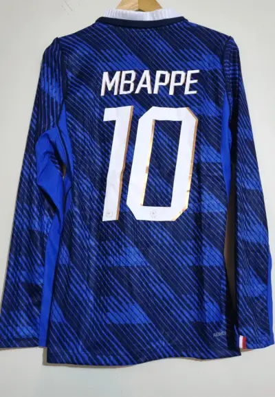 Camiseta Francia  Mbappé 10 manga larga - miniatura 2