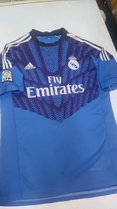 Camiseta Real madrid iker casillas 2014 - miniatura 1