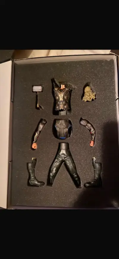 Figura de colección Thor The Dark World - miniatura 4
