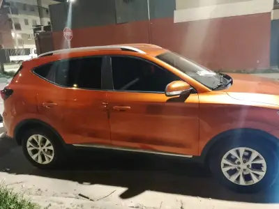 SUV MG ZS 2019 en excelente estado - miniatura 1