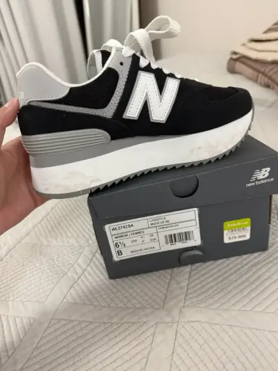 Zapatillas New Balance negras - miniatura 1