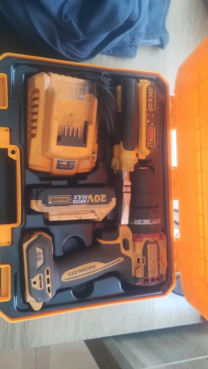 Kit de taladro inalámbrico 20V