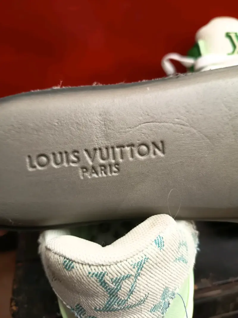 Zapatillas deportivas Louis Vuitton verde y blanco - 4
