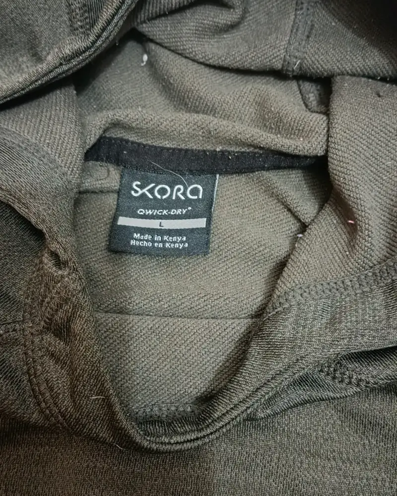 Polerón con capucha verde oscuro Skora - 3