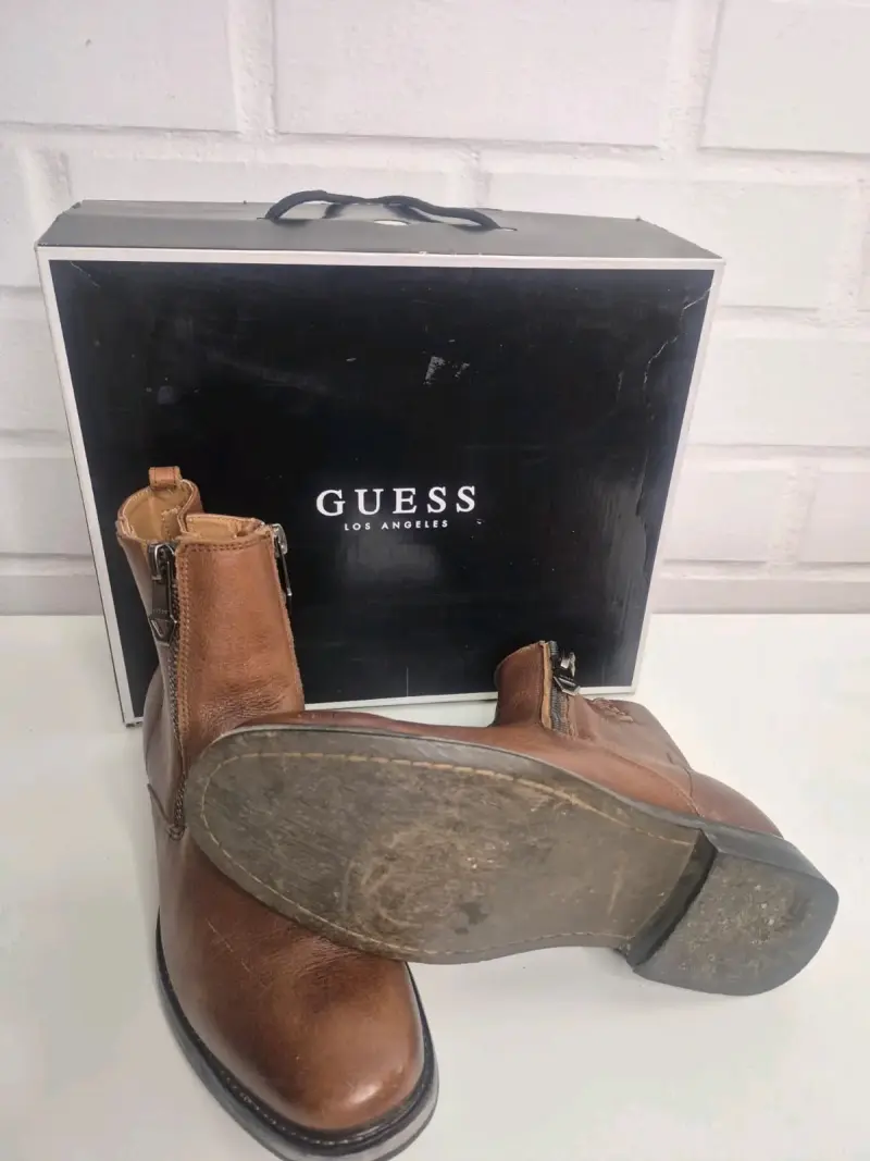 Botines de cuero Guess marrones con cierre - 3