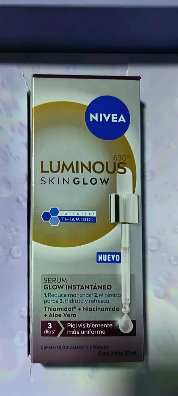 Set de Cuidado Facial Nivea Luminous 630° - 4