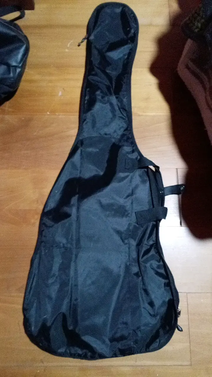 Funda para bajo negra madarozzo - 3