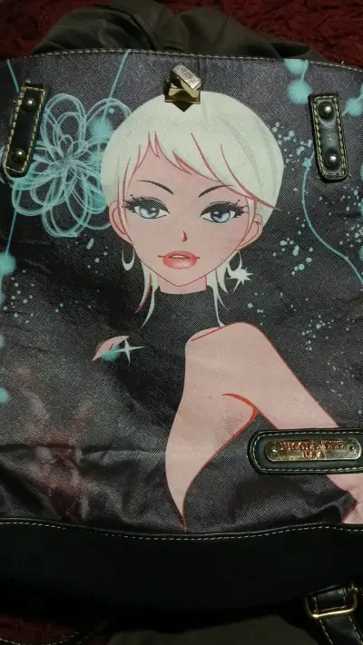 Bolso de mano con diseño de lunares y figura femenina - miniatura 2