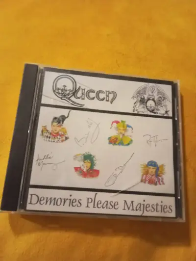 CD Queen - Demories Please Majesties (Bootleg Raro - miniatura 1