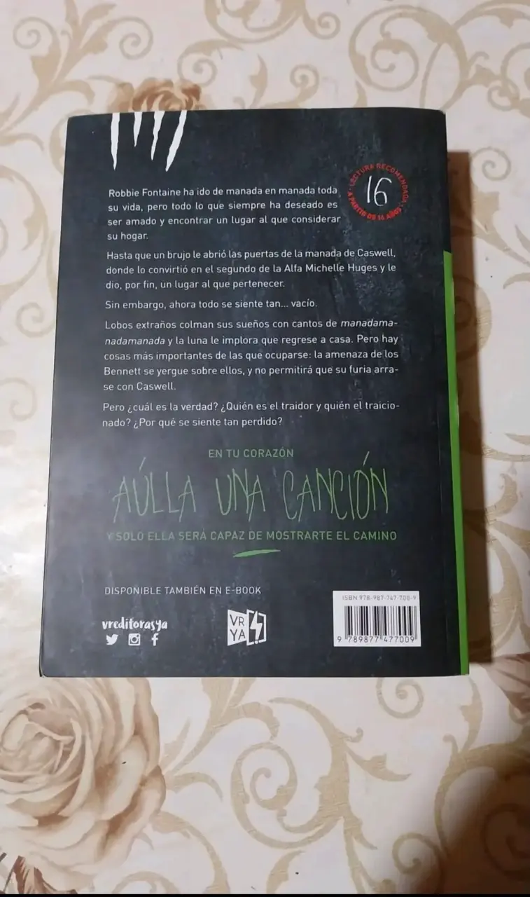 Libro 'La Canción del Corazón' de TJ Klune - 2