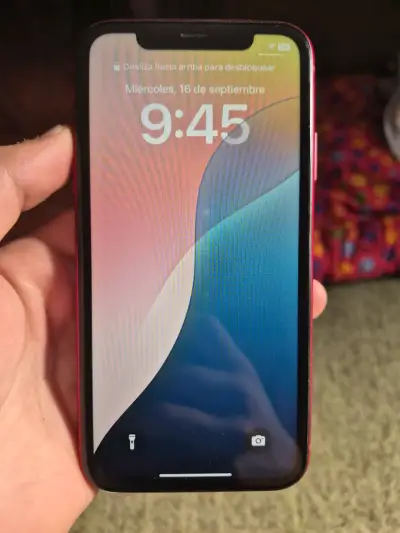 iPhone XR rojo 128GB - miniatura 4