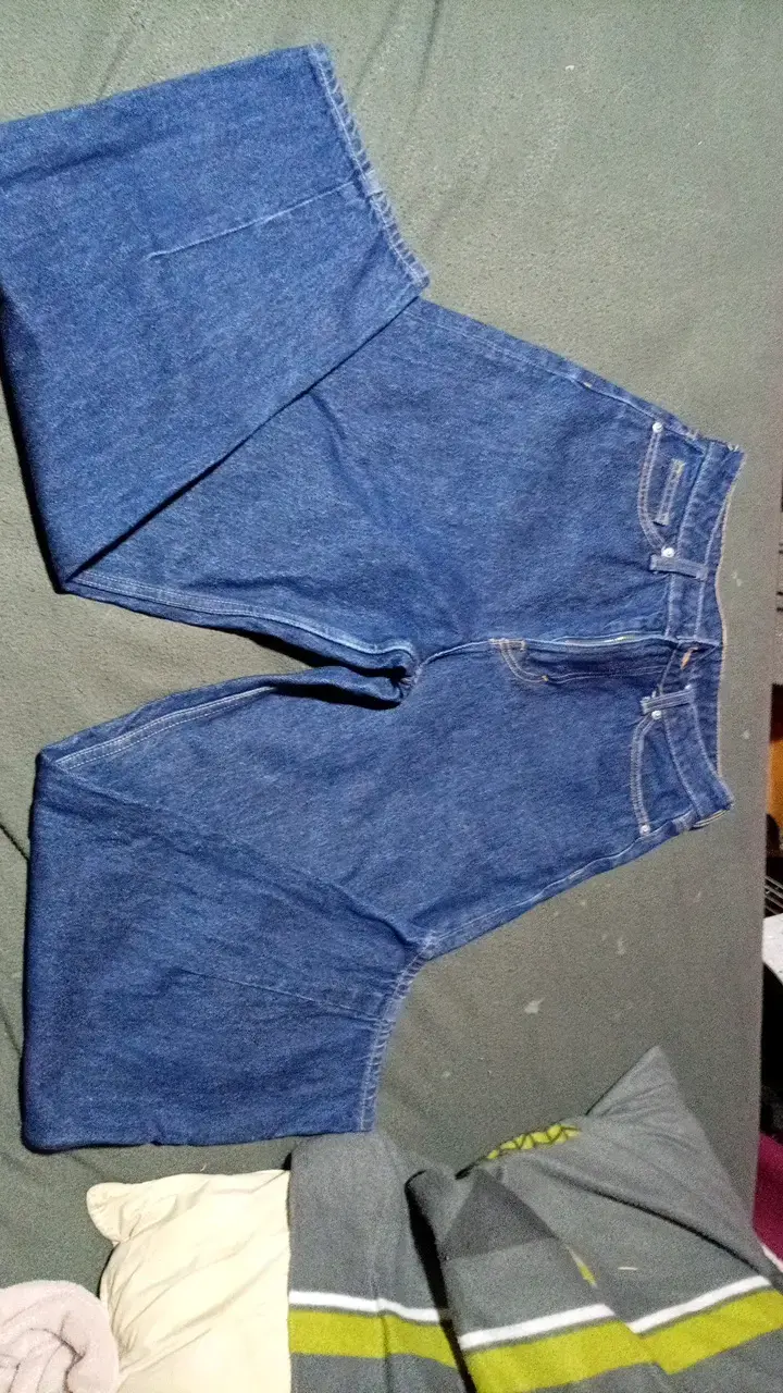 Jeans de mezclilla azul talle alto estilo barrel - 1