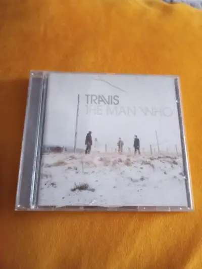 CD de música Travis 'The Man Who' en buen estado - miniatura 1