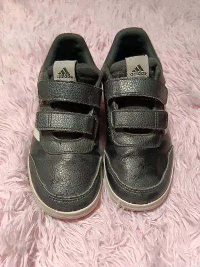 Zapatillas negras para niños Adidas con velcro - miniatura 1