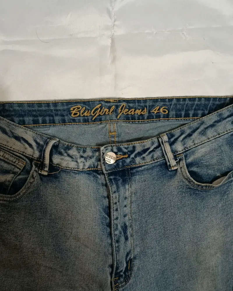 Jeans de mujer BluGirl desgastados talla 46 - 4