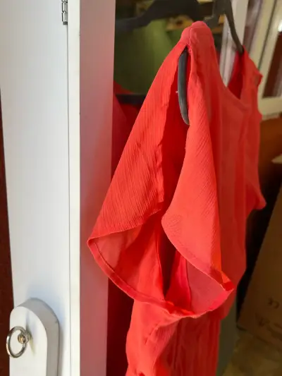 Vestido rojo corto Basement talla L - miniatura 4