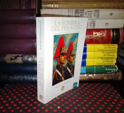 La Sombra Del Penacho - Davor Gjuranovic - miniatura 1