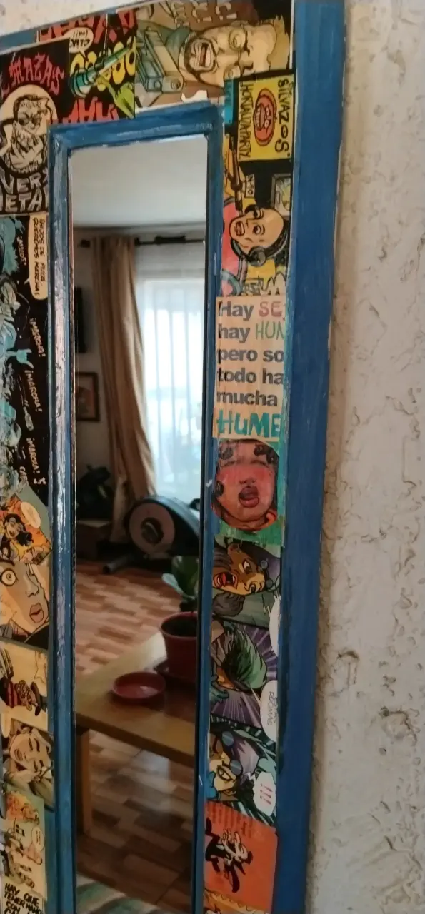 Espejo decorativo con marco de cómic vintage - 2