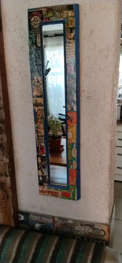 Espejo decorativo con marco de cómic vintage - miniatura 4