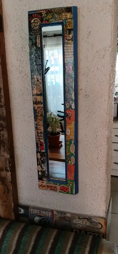 Espejo decorativo con marco de cómic vintage - miniatura 5