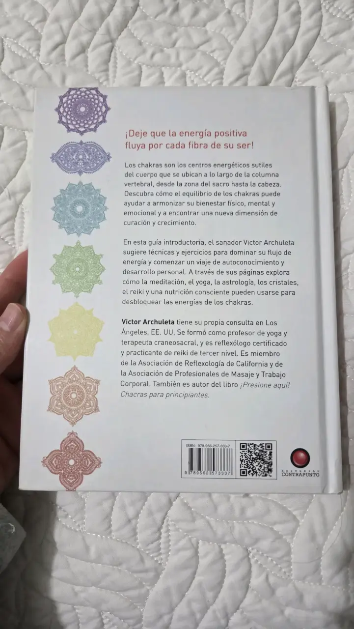 Libro Chakras Sagrados de Víctor Archuleta - 2