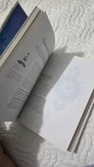 Libro Chakras Sagrados de Víctor Archuleta - miniatura 4