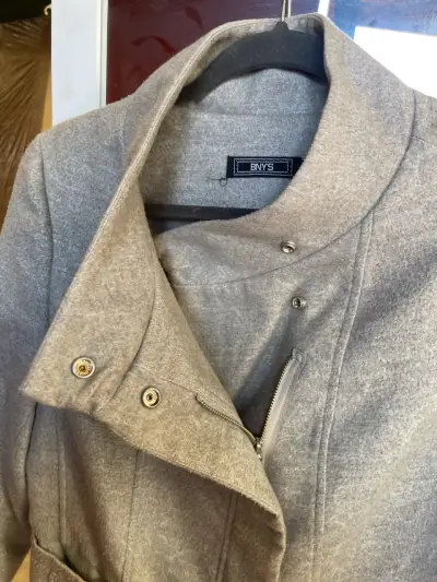 Chaqueta gris de lana para mujer BNYS - miniatura 4