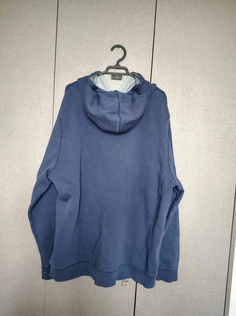 Polerón azul Under Armour talla XXL - 2