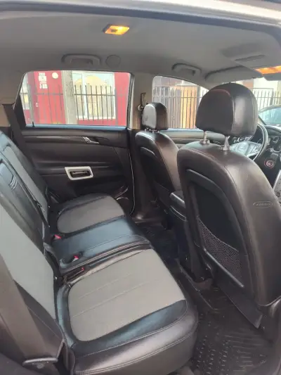 SUV Opel Antara 2013 en buen estado - miniatura 4