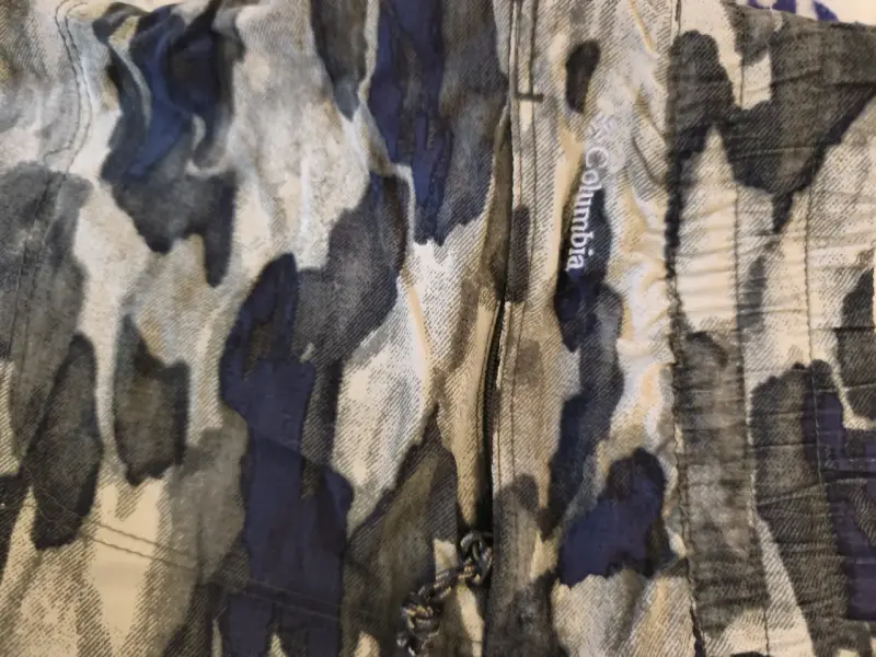 Shorts camuflados Columbia mujer - 3