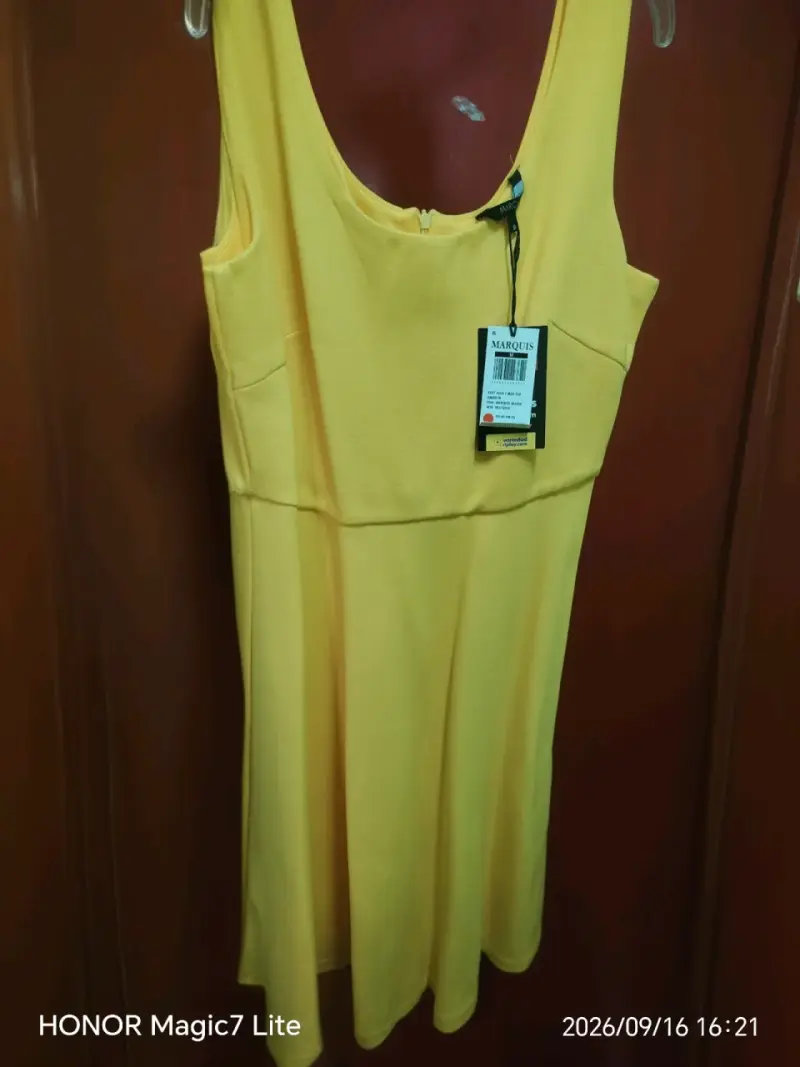 Vestido amarillo sin mangas Marquis - 1
