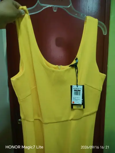 Vestido amarillo sin mangas Marquis - miniatura 2