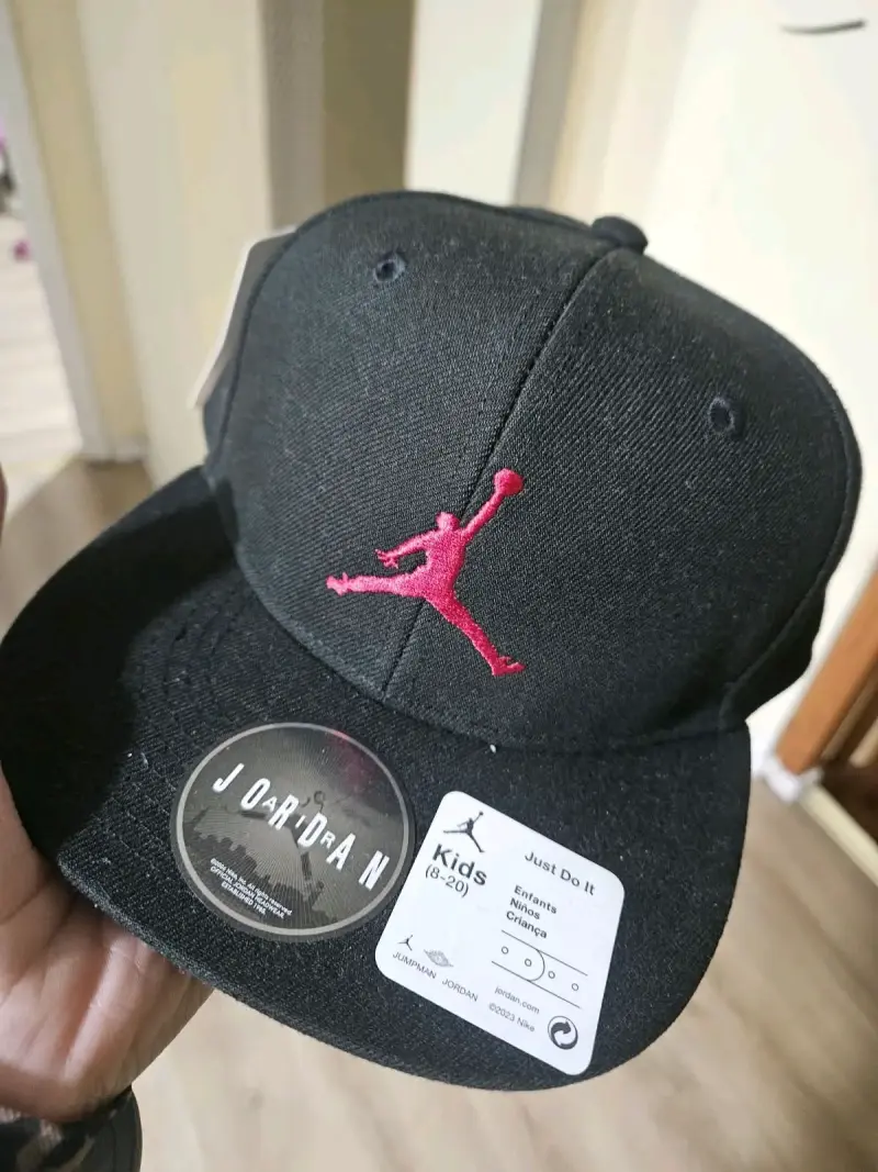Gorra negra para niños Jordan Jumpman