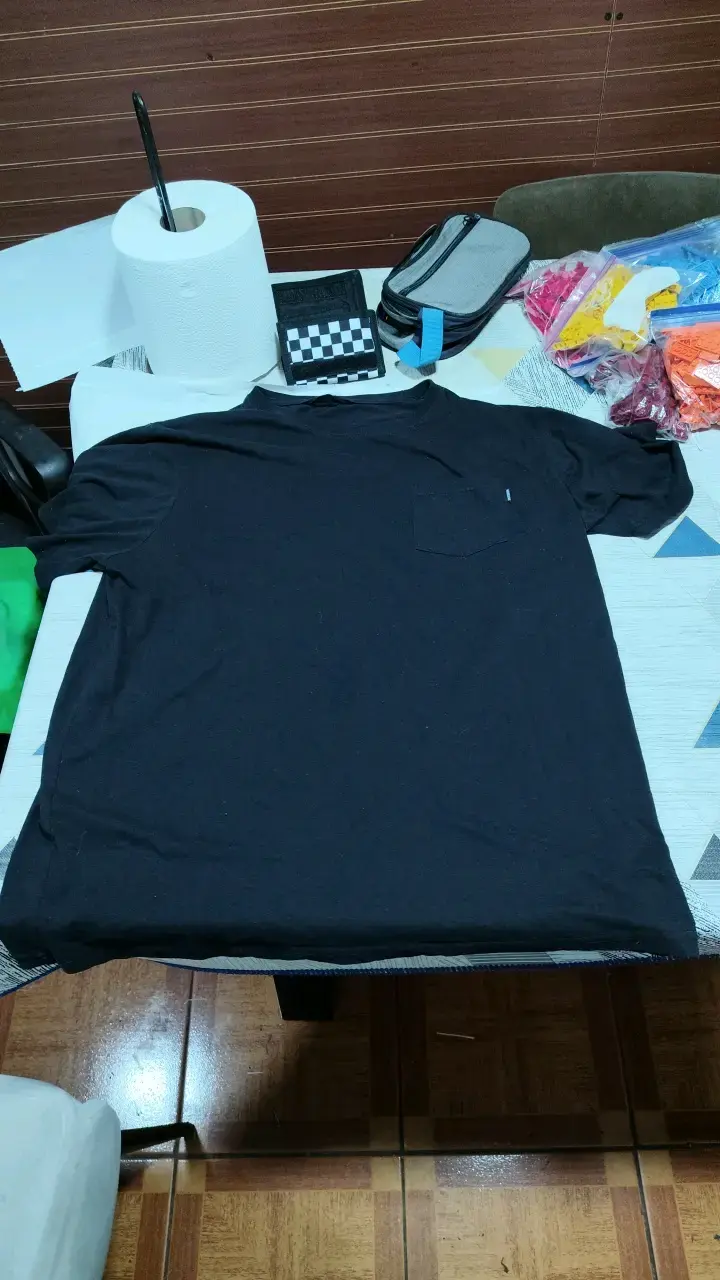 Polera negra y celeste - 1