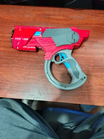 Lote de pistolas de juguete Nerf de varios colores - miniatura 1
