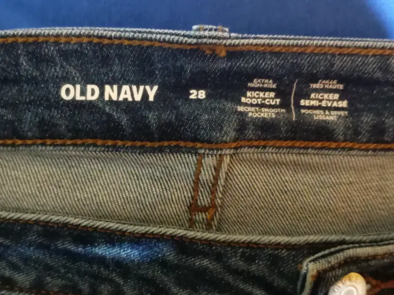 Jeans Old Navy Kicker Boot-Cut Talla 28 - 2