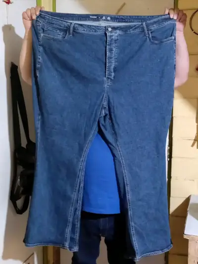 Jeans Old Navy Kicker Boot-Cut Talla 28 - miniatura 3