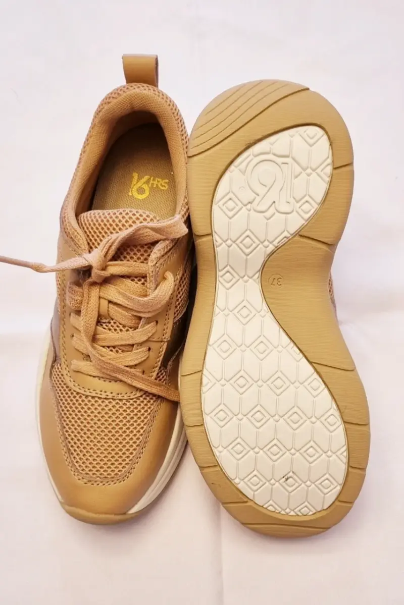 Zapatillas deportivas beige 16 HRS para mujer - 3