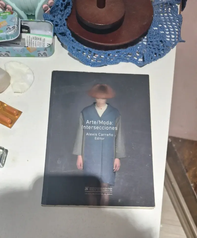 Libro 'Arte/Moda: Intersecciones' de Alexis Carreño