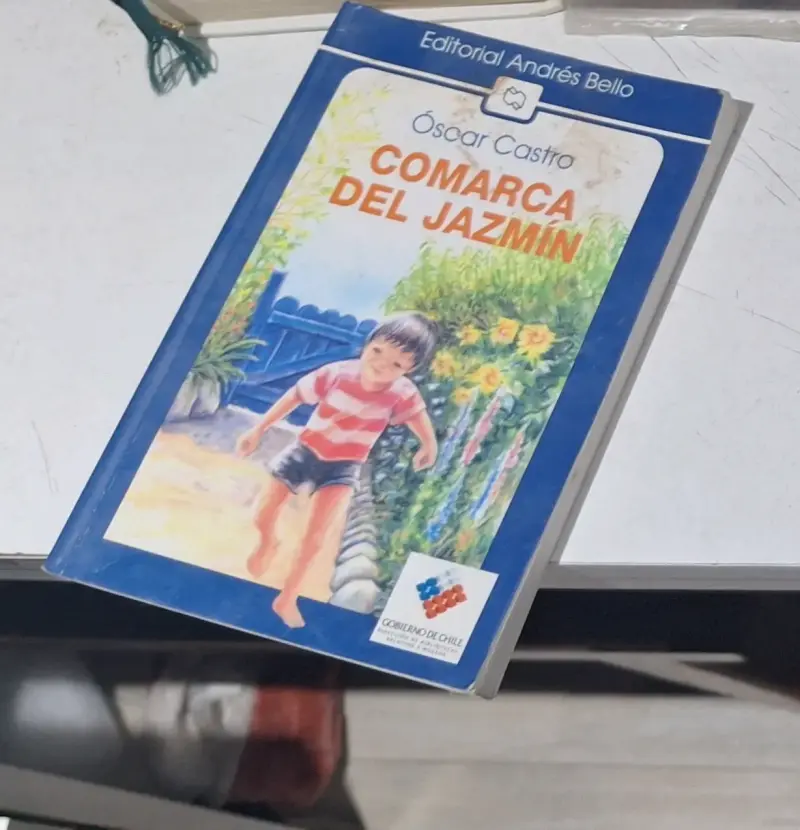 Libro Comarca del Jazmín de Óscar Castro